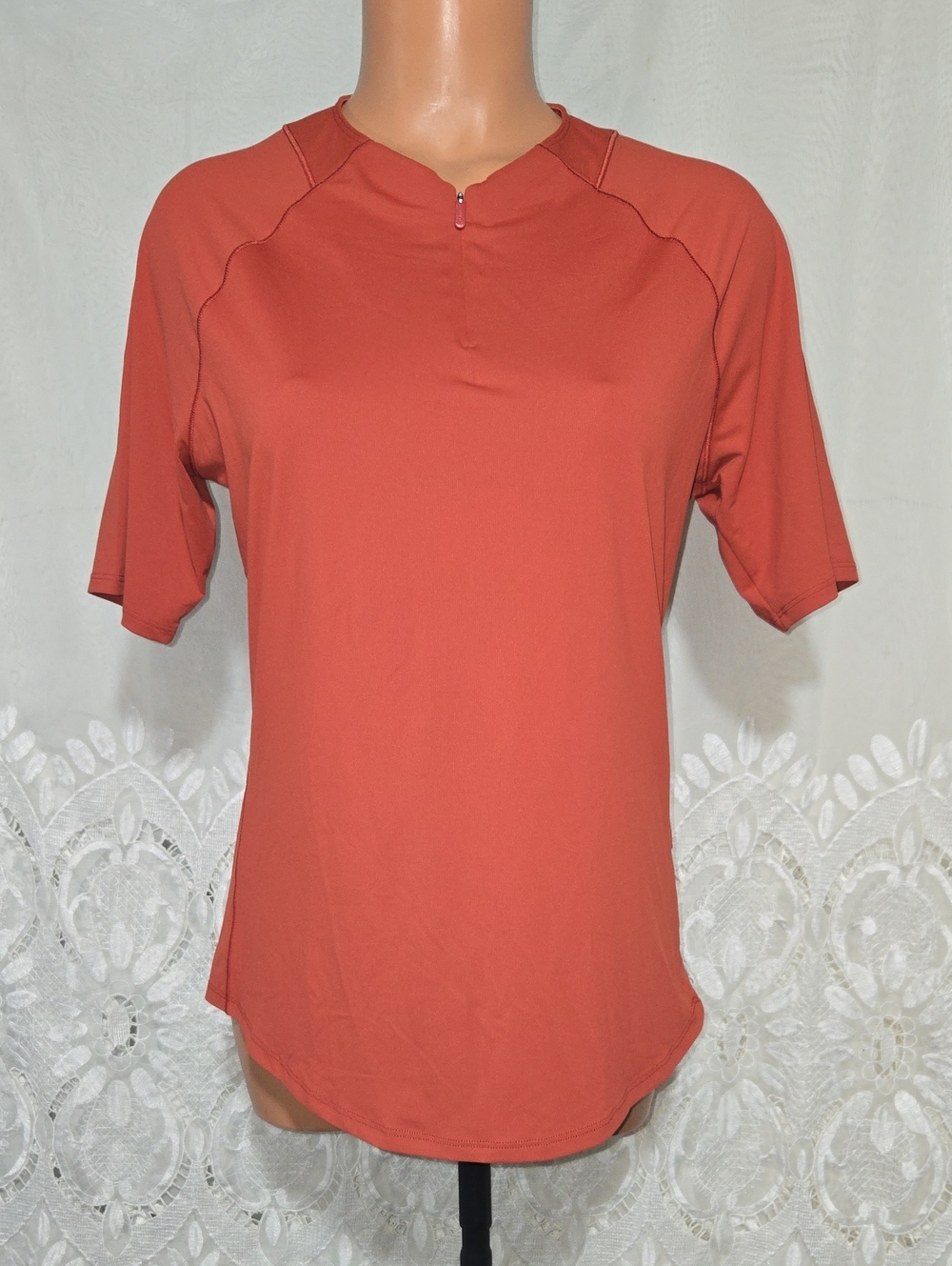 ATHLETA Shirt/Top Sz Medium